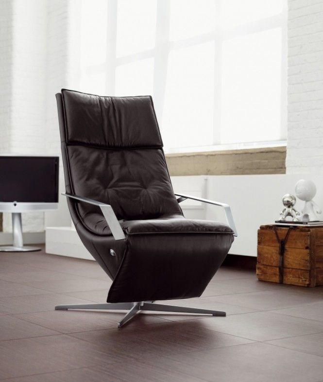 Black Recliners Are Here to Revolutionize Your Living Space